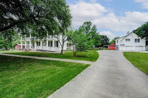 902 Richmond Parkway Richmond TX 77469
