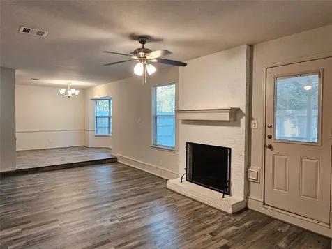 80 Fallenstone Drive The Woodlands TX 77381
