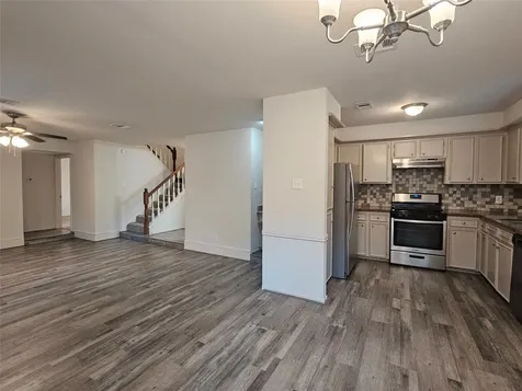 80 Fallenstone Drive The Woodlands TX 77381