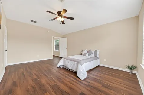 10427 Lyndon Meadows Drive Houston TX 77095