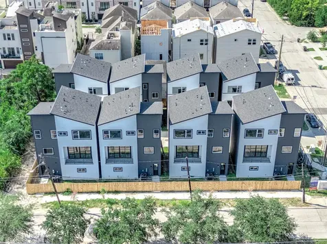 3203 St Emanuel Street A Houston TX 77004