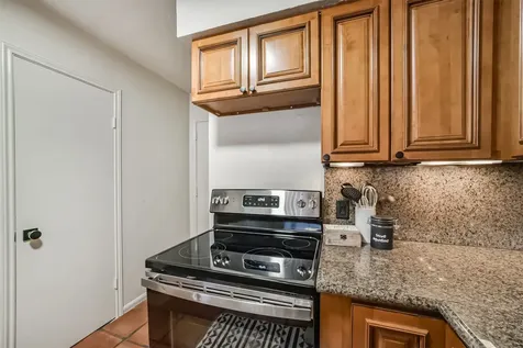 1914 Augusta Drive 1 Houston TX 77057