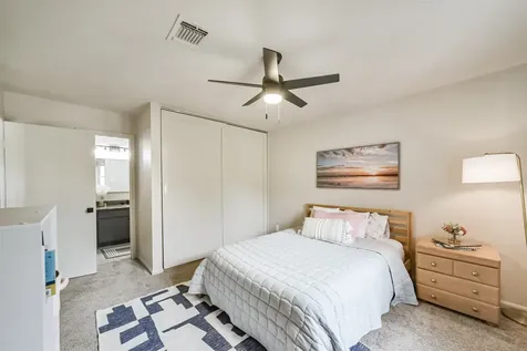 1914 Augusta Drive 1 Houston TX 77057