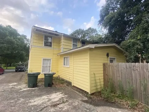 2480 Pecos Street Beaumont TX 77702