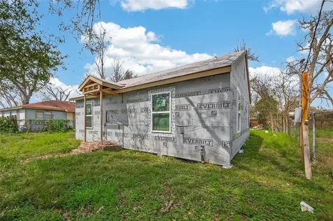 3511 Bain Street Houston TX 77026