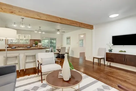 4546 Warm Springs Road Houston TX 77035