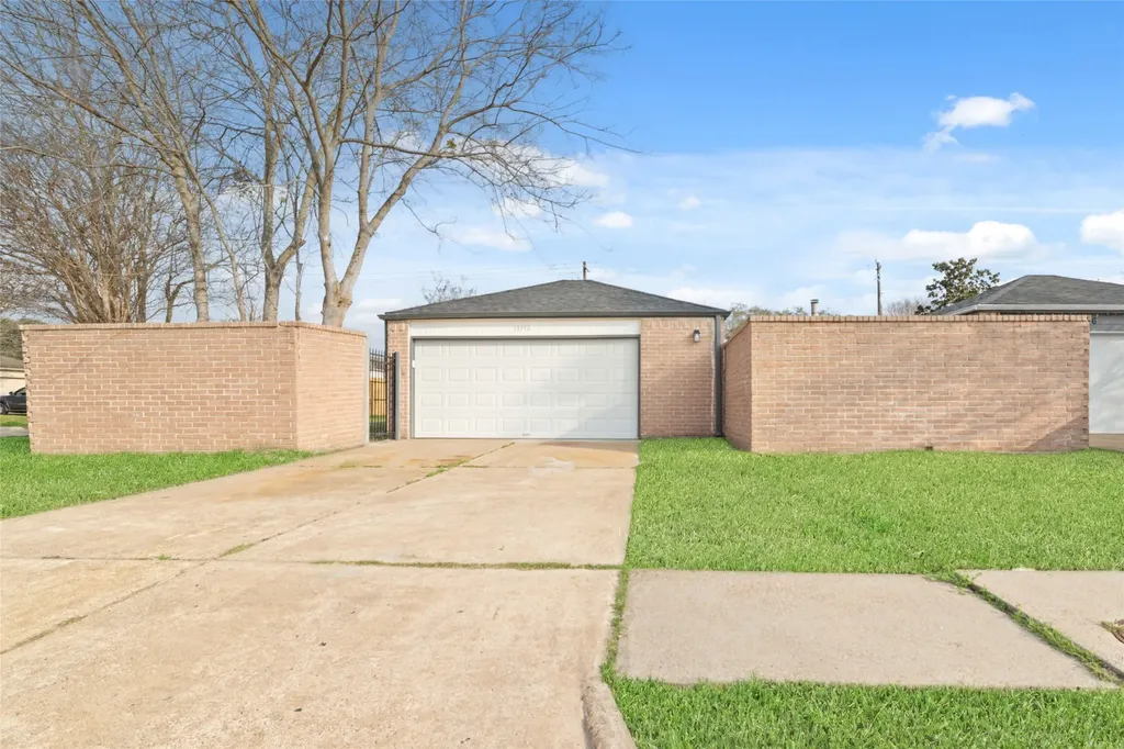 13950 Ashdale Lane Houston TX 77083