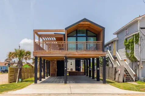 2906 Avenue R 1/2 Galveston TX 77550
