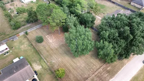 3210 2nd Street Brookshire TX 77423