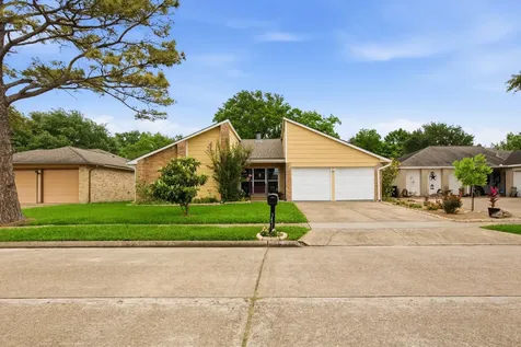 3451 Golders Green Drive Houston TX 77082
