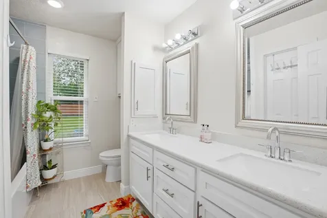 3451 Golders Green Drive Houston TX 77082