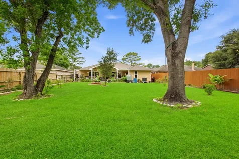 3451 Golders Green Drive Houston TX 77082