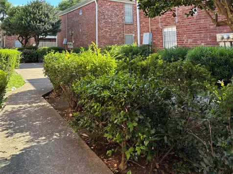 9201 Clarewood Drive 129 Houston TX 77036