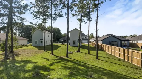 1044 Road 5203 Cleveland TX 77327