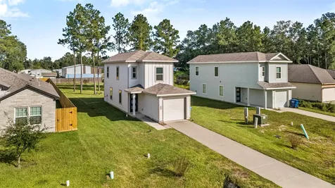 1044 Road 5203 Cleveland TX 77327
