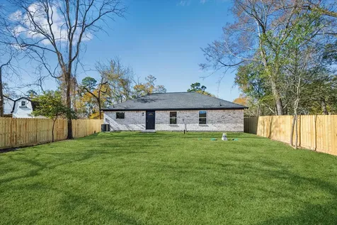 17818 Wild Oak Drive Houston TX 77090