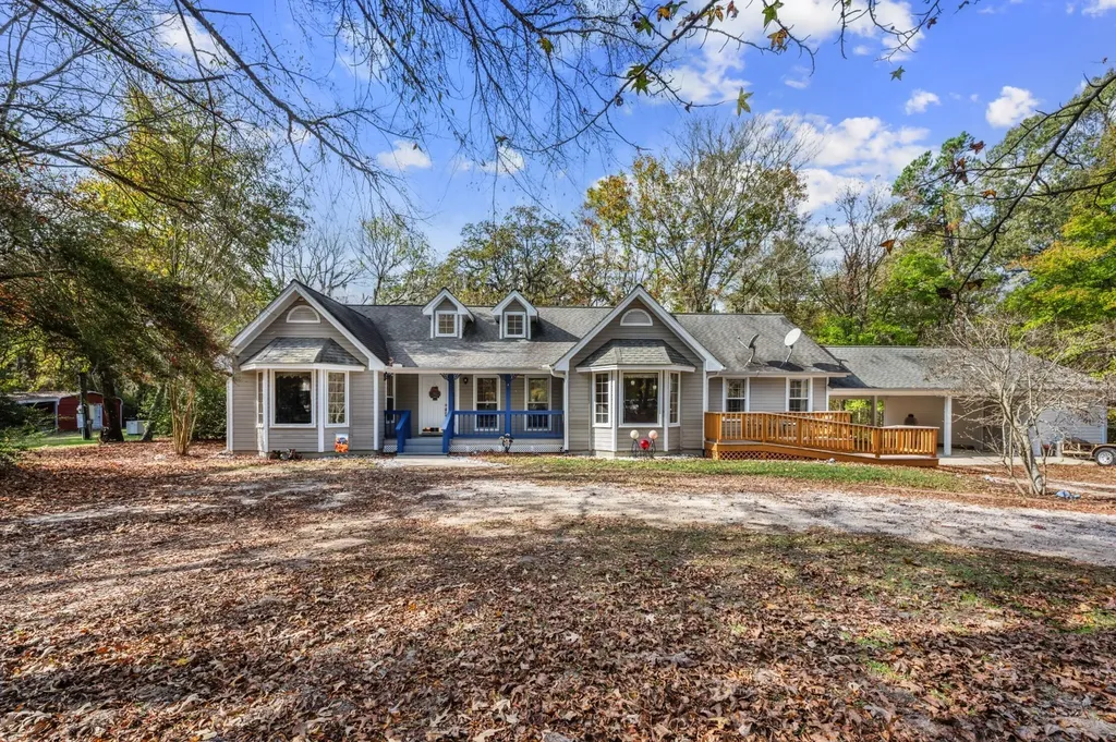 6910 Highway 147 N Center TX 75935