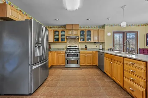 6910 Highway 147 N Center TX 75935