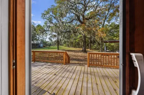 6910 Highway 147 N Center TX 75935