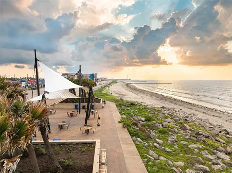 6102 Seawall Boulevard 187 Galveston TX 77551