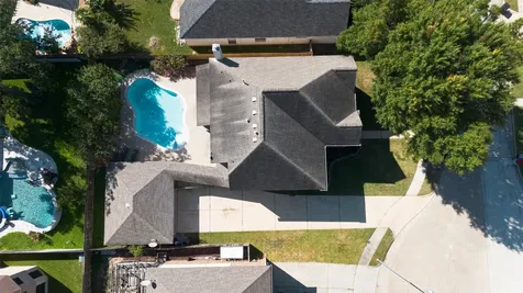 17410 Pikes Peek Court Tomball TX 77377