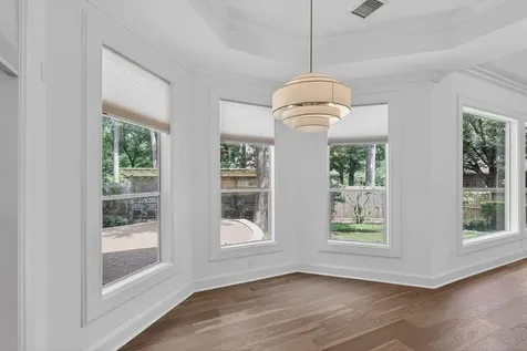 2 Argonne Place The Woodlands TX 77382