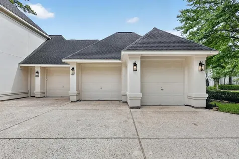 2 Argonne Place The Woodlands TX 77382