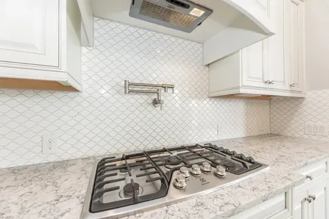 5958 Arcola Meadow Court Houston TX 77059