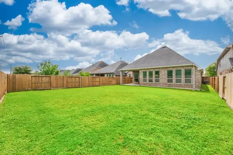 5958 Arcola Meadow Court Houston TX 77059