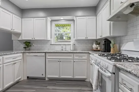 5651 Ludington Drive Houston TX 77035