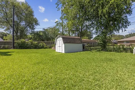 5651 Ludington Drive Houston TX 77035