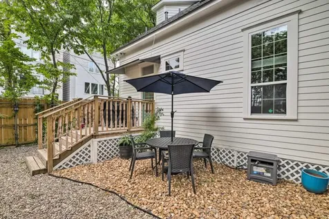 2019 Crockett Street Houston TX 77007