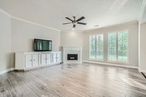 17 Leandro Court Montgomery TX 77356