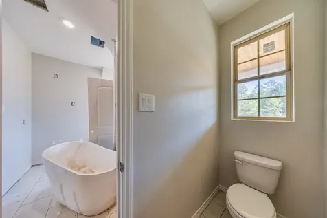 2127 Bambi Court Cleveland TX 77328