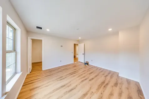 2127 Bambi Court Cleveland TX 77328