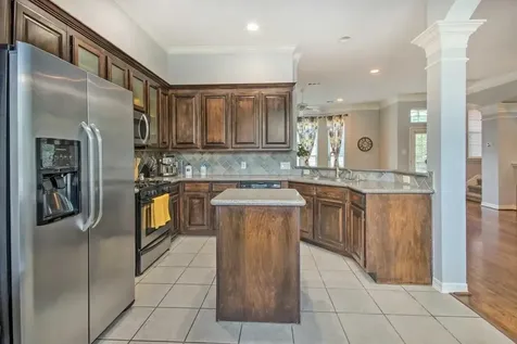 207 Knox Street Houston TX 77007