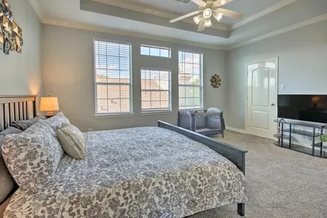 207 Knox Street Houston TX 77007
