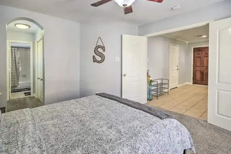 207 Knox Street Houston TX 77007