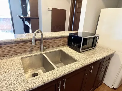 14550 Fonmeadow Drive 1305 Houston TX 77035