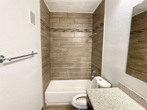 14550 Fonmeadow Drive 1305 Houston TX 77035