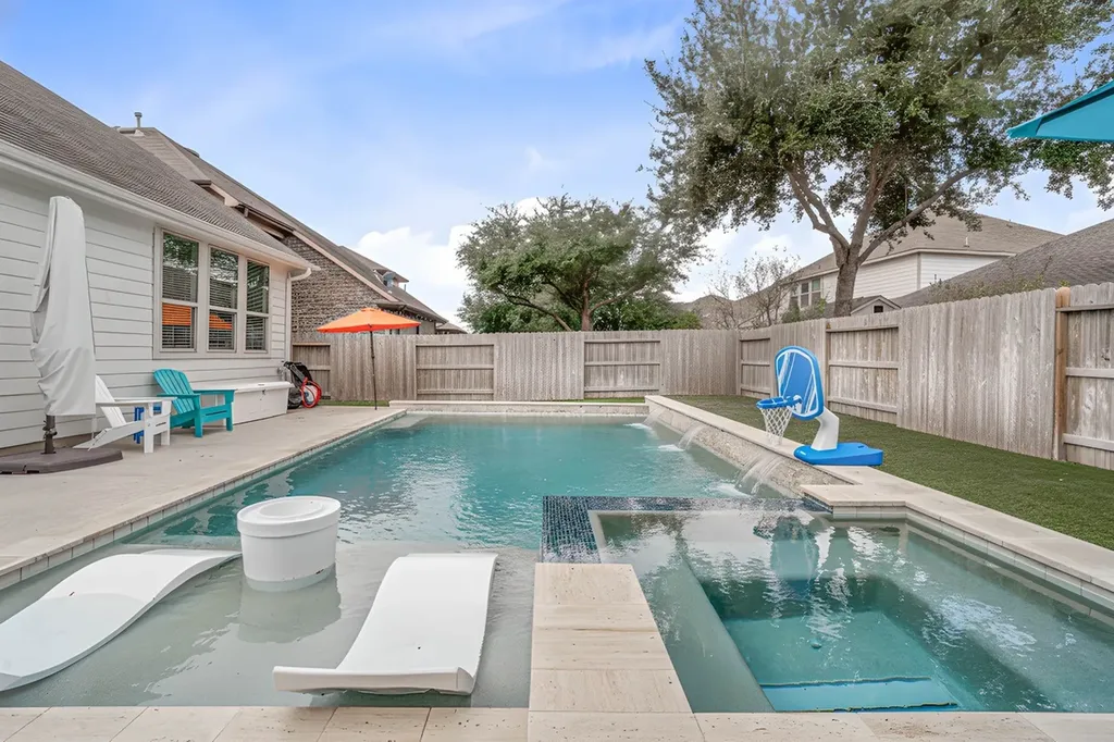 28734 Mayes Bluff Drive Katy TX 77494