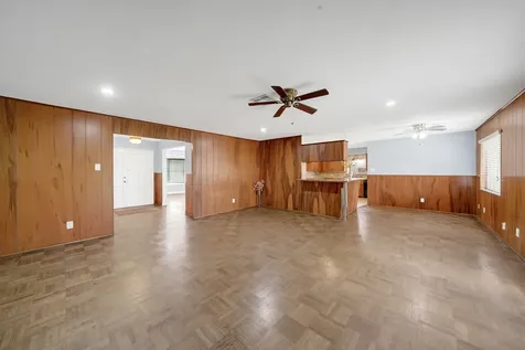 4002 Martinshire Drive Houston TX 77025