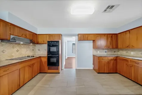 4002 Martinshire Drive Houston TX 77025