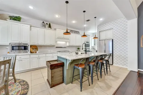 911 Ember Hills Lane Friendswood TX 77546