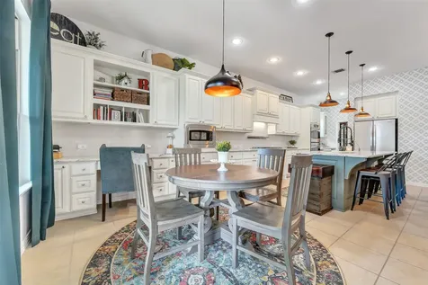 911 Ember Hills Lane Friendswood TX 77546