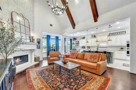 911 Ember Hills Lane Friendswood TX 77546