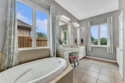 911 Ember Hills Lane Friendswood TX 77546