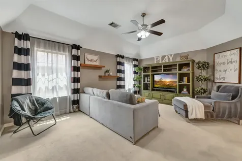 911 Ember Hills Lane Friendswood TX 77546