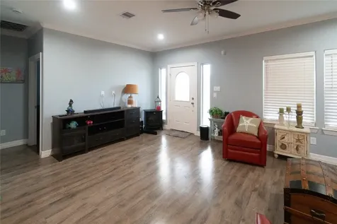 4309 K Avenue Galveston TX 77550