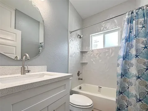 4309 K Avenue Galveston TX 77550